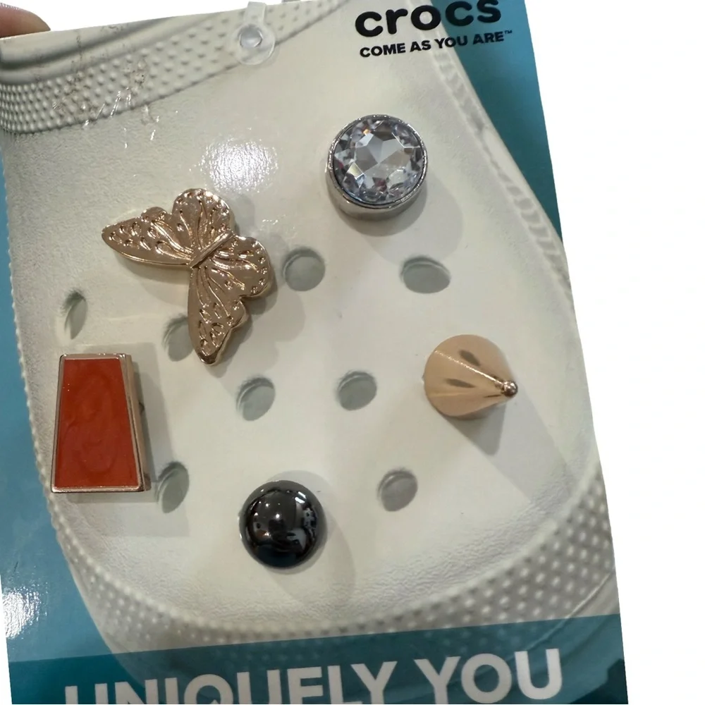 10 Pc Crocs Jibbitz Charms Set • Metal & Gem Shoe Accessories • Unisex Trendy - Picture 5 of 9